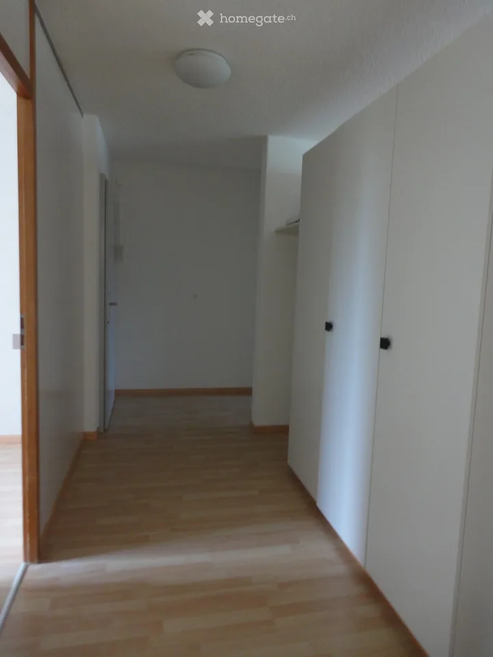 Appartamento di 4,5 locali al 3° piano di un edificio di 8 unità
