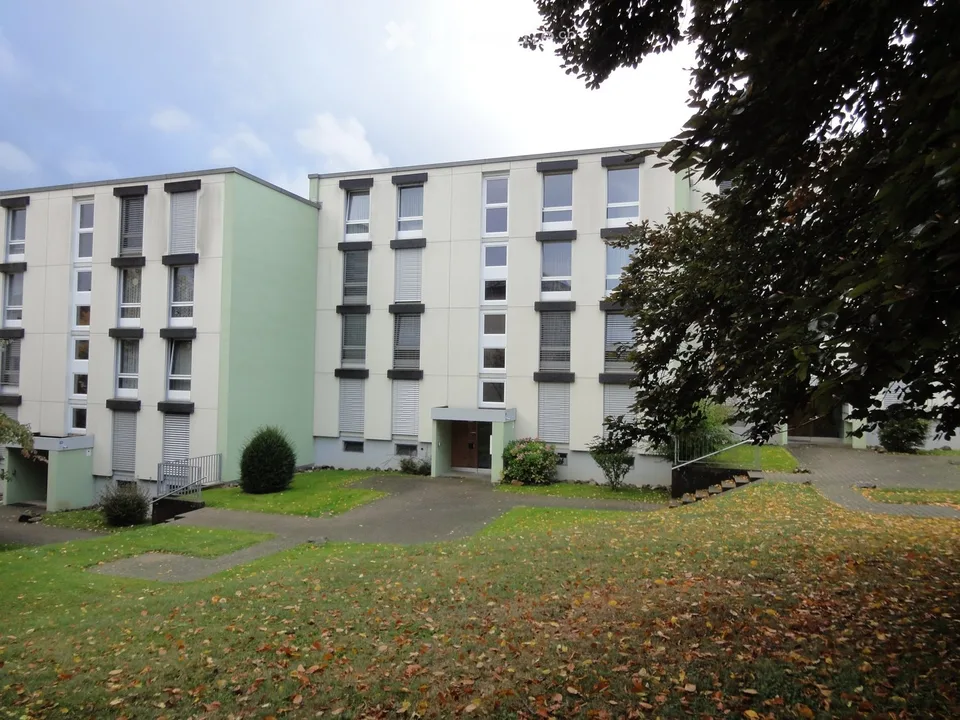 Appartement 4,5 pièces au 3e étage d'une maison de 8 parties