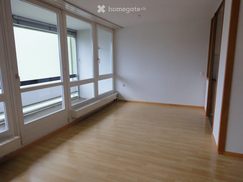Appartement 4,5 pièces au 3e étage d'une maison de 8 parties