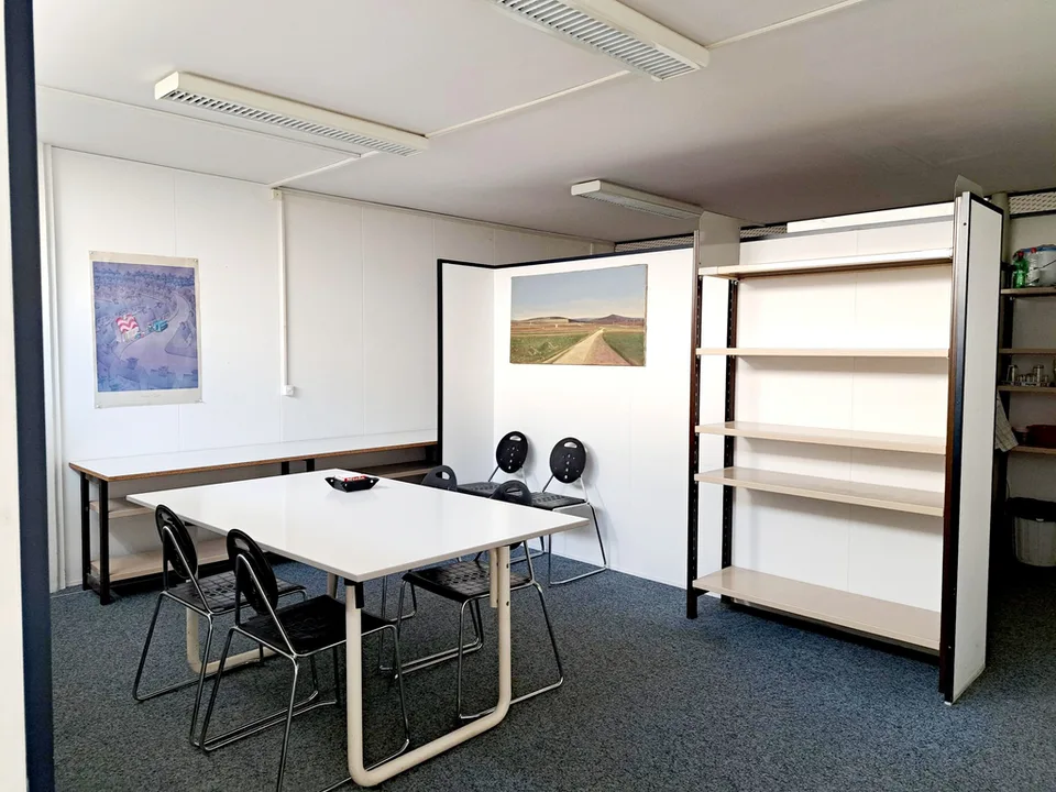 GRANDSON 62 A-B, Commercial space of 130m2