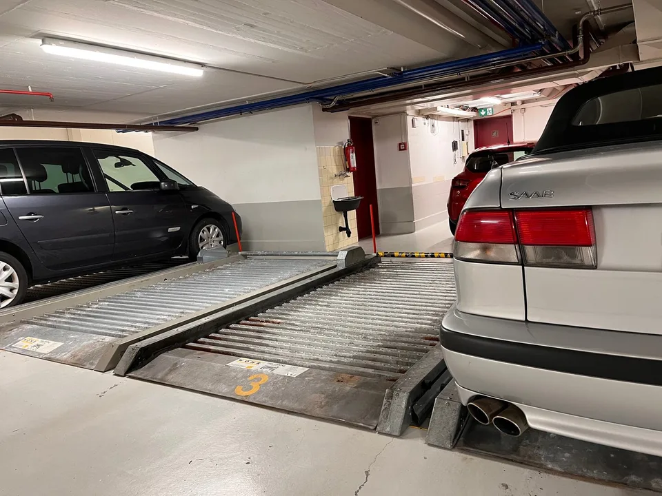 Tiefgaragenplatz am Central beim HB (Kleinfahrzeug wie Smart)