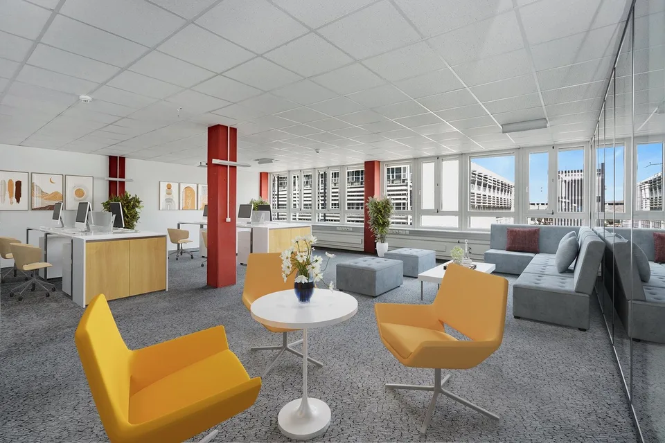 Freie Gewerbefläche von total 4'376 m²