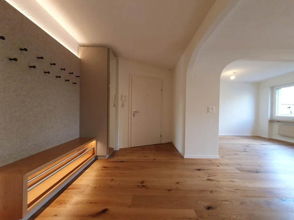 Appartement moderne rénové dans un quartier résidentiel calme