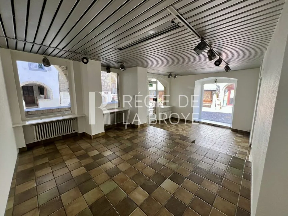 Boutique de charme sous les arcades à Estavayer-le-Lac
