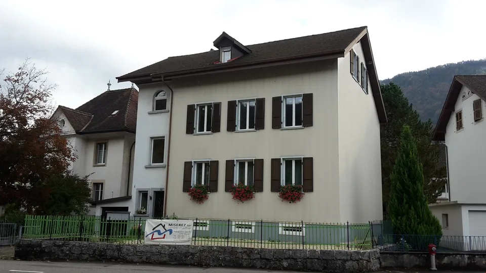 Wohnung in einem Gebäude in der Nähe der Innenstadt – Foto 9 von 9