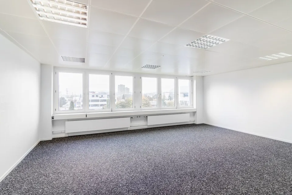 helle Büroflächen  an der Erlenstrasse 4, 6343 Rotkreuz