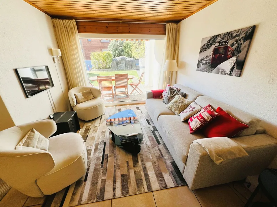Magnifique 3.5 pièces rénové - Très bien placé - Endroit calme - Spacieuse terrasse