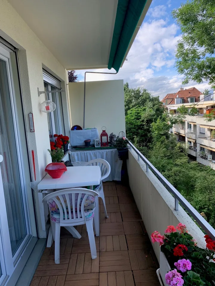 Bright 4.5-room apartment in popular Zürich-Wollishofen – photo 10 of 10