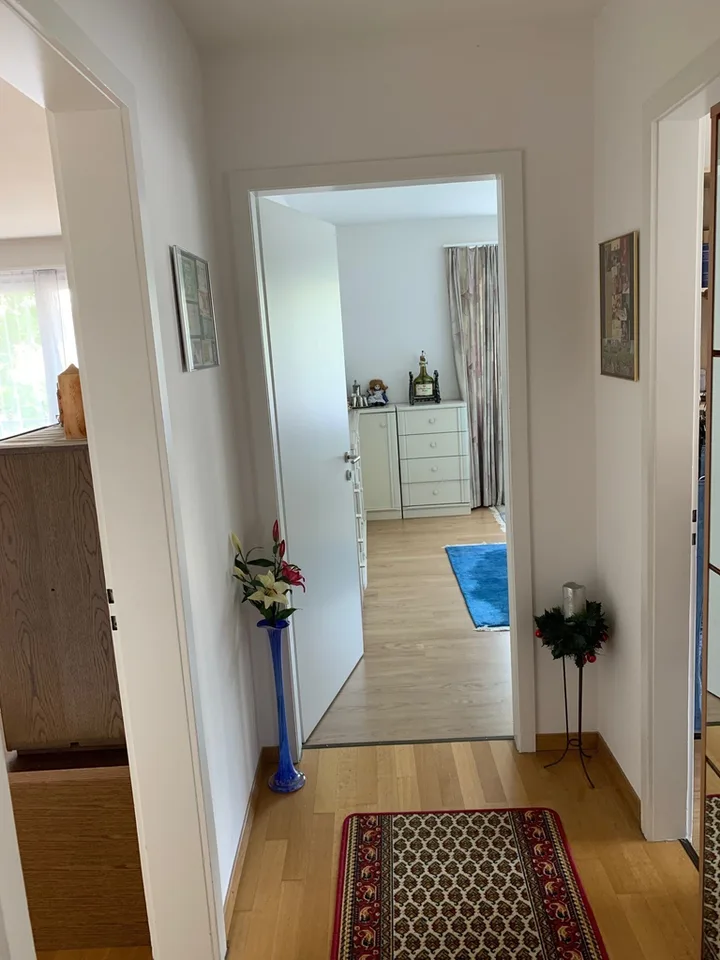 Bright 4.5-room apartment in popular Zürich-Wollishofen – photo 6 of 10
