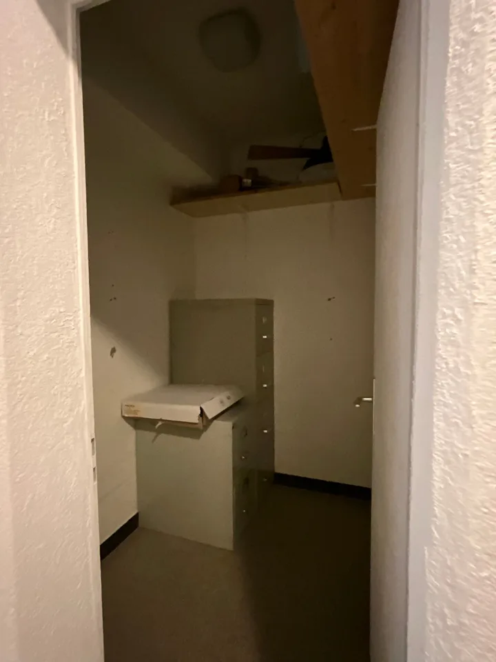 Lokal gewerblich zu vermieten, erste Miete angeboten – Foto 10 von 13