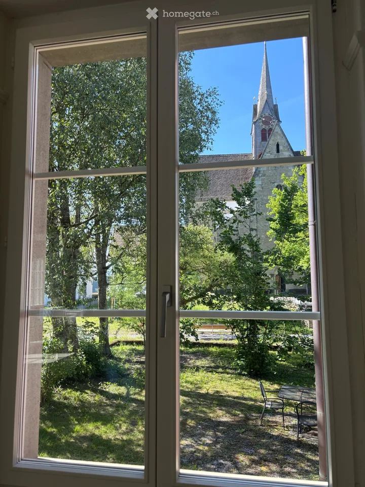 Espace de bureau ou d'atelier dans une maison à colombages historique à Kappel am Albis