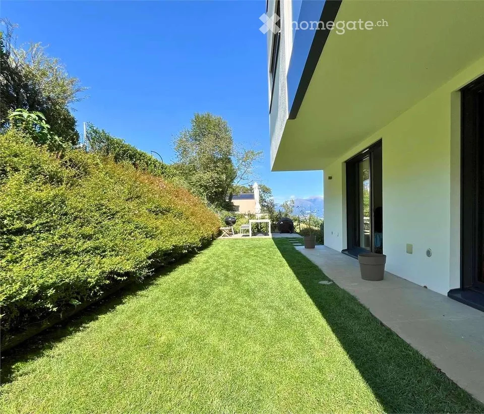 Appartamento moderno di 3.5 locali con grande terrazzo e giardino - in Collina d'oro