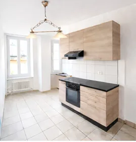 Spacieux et Charmant Appartement avec  Balcon !
