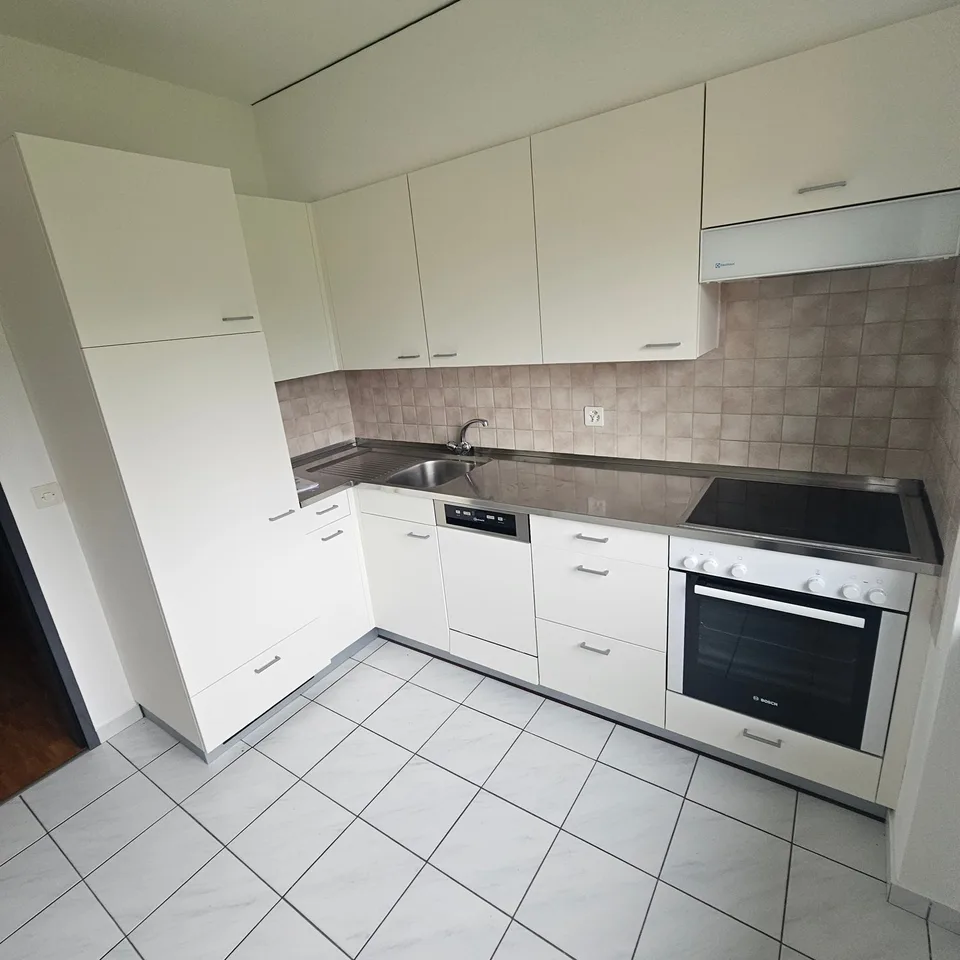 Appartement lumineux 3.5 pièces avec balcon à Manno – photo 12 sur 15