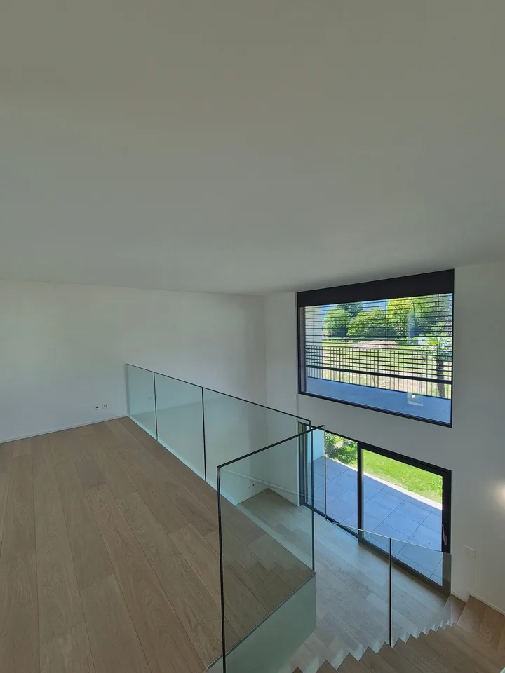 Modernes Haus mit Pool in Caslano - Verfügbar sofort – Foto 12 von 18