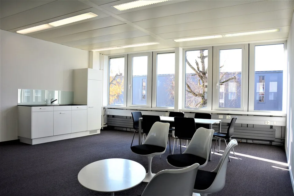 Büro in Gemeinschaftsbürokonzept - Küche, WLAN inbegriffen!