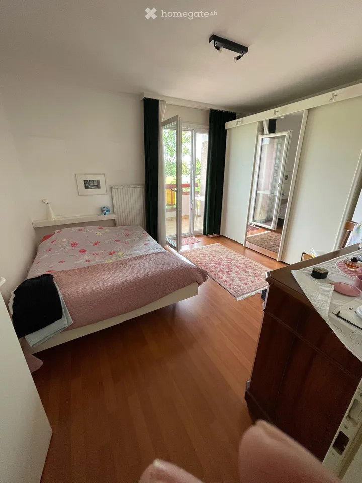 Geräumige 5.5-Zimmer-Wohnung in Ecublens – ab September 2026 verfügbar