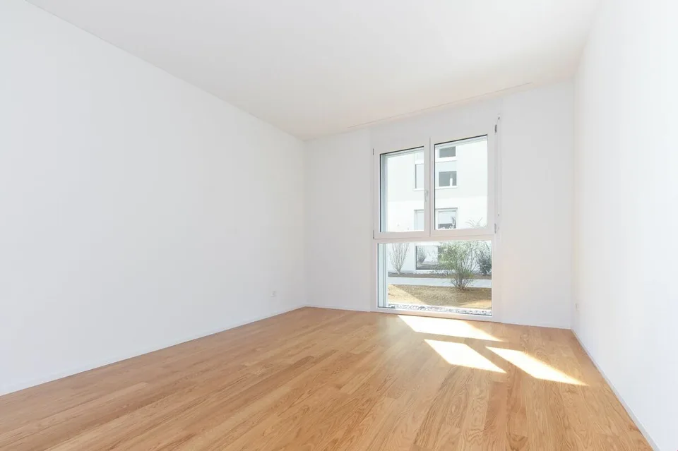 Topmoderne 4 1/2-Zimmerwohnung im Erdgeschoss