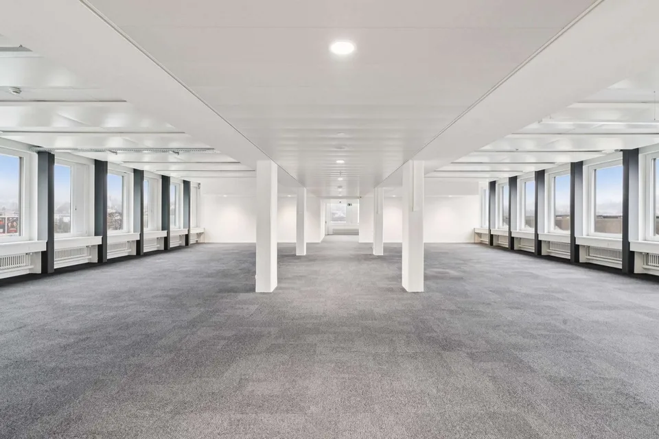 Top ausgebaute Büroflächen an zentraler Lage