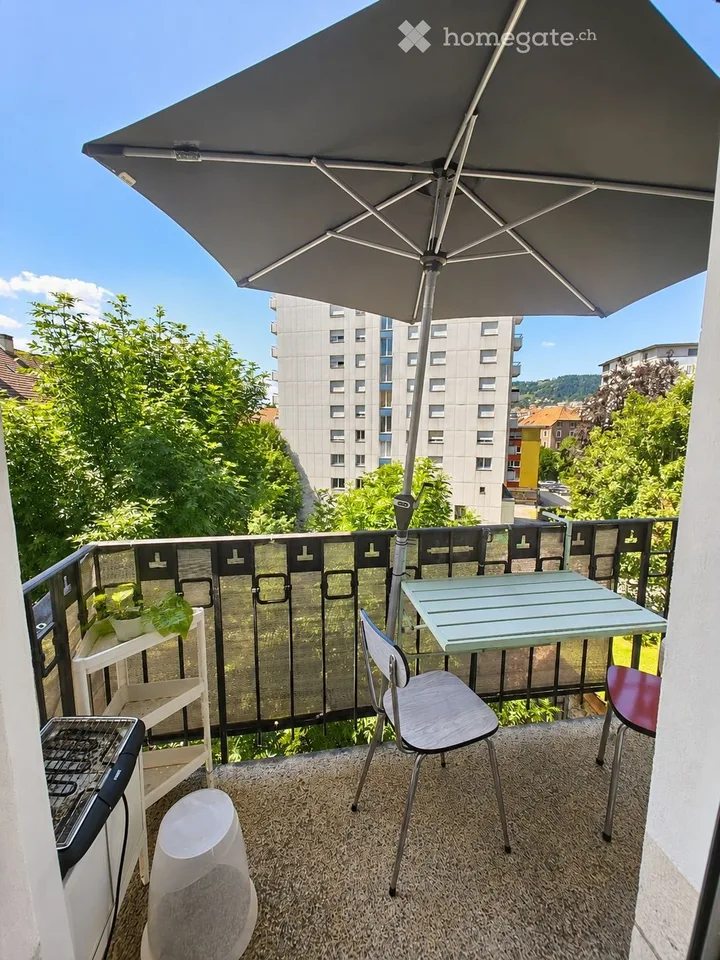 Spacious apartment with balcony