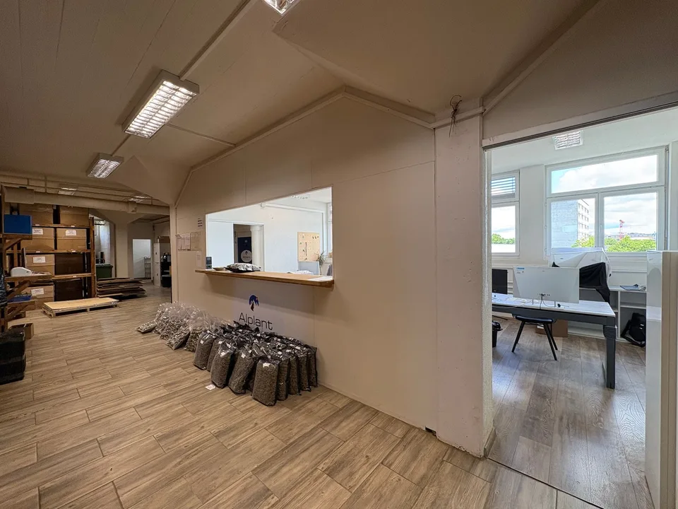 Espace commercial - utilisable comme atelier, exposition, bureau, stockage - à proximité de l'autoroute – photo 19 sur 26