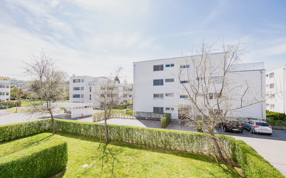 Einstellhallenplatz zu vermieten