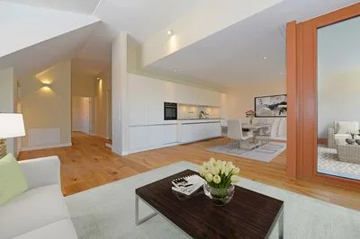 Neue 4.5-Zimmer-Maisonettewohnung: ländlich mit Stadtanschluss leben