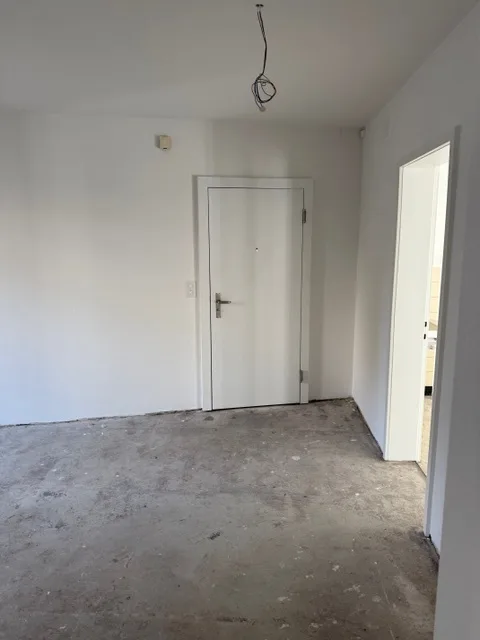 Spazio commerciale / ufficio / sala di terapia in affitto in posizione ottimale