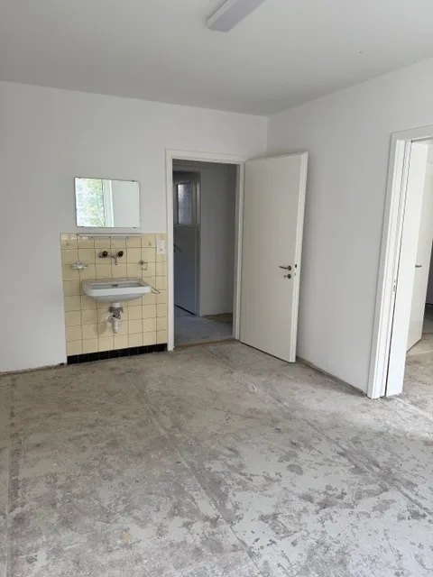 Gewerberaum / Büro / Therapieraum an bester Lage zu vermieten – Foto 6 von 13