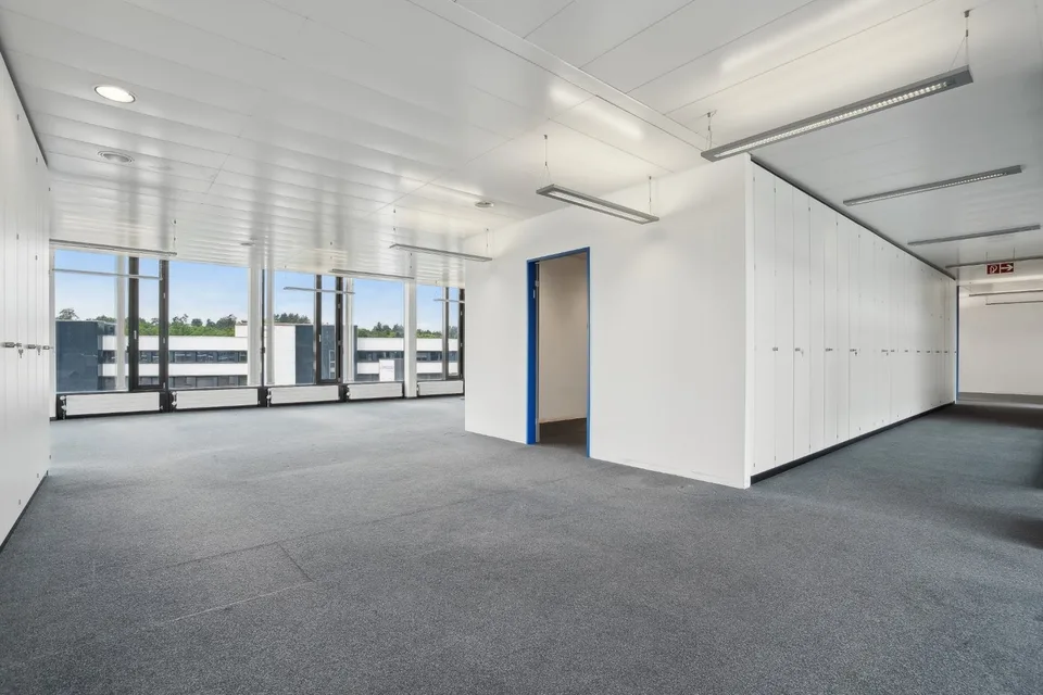 Representative office/commercial space with a far-reaching view - Work where success begins, 164-1'000m² – photo 7 of 12