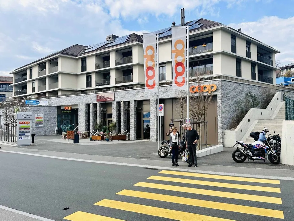 Arcade, 143 m² Gewerbefläche zur Miete in Vevey/Saint-Légier