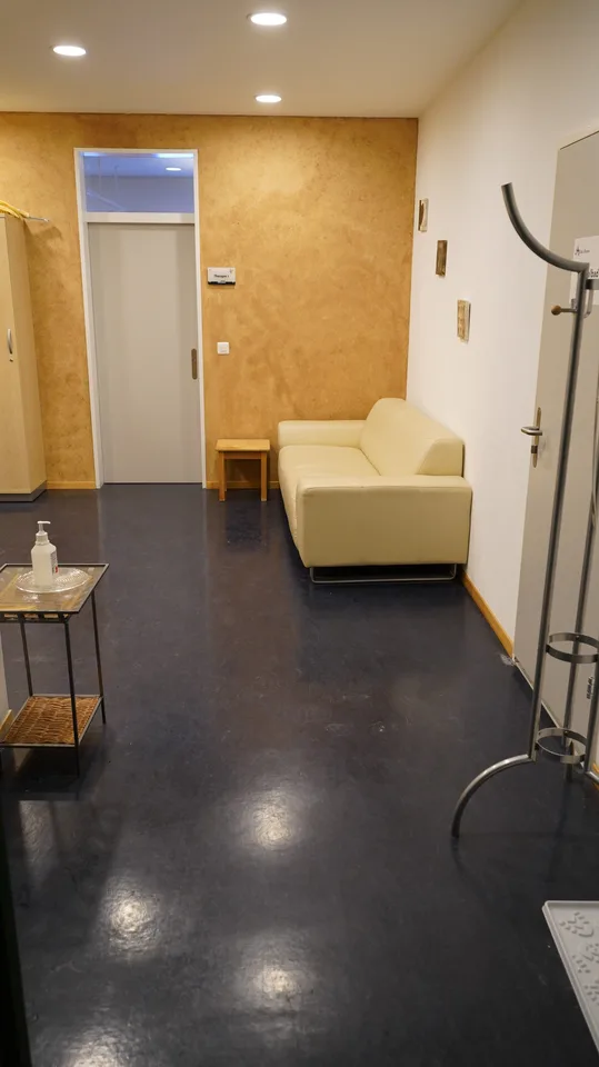 Practice/Therapy/Office spaces or other (playrooms - meeting point etc.)