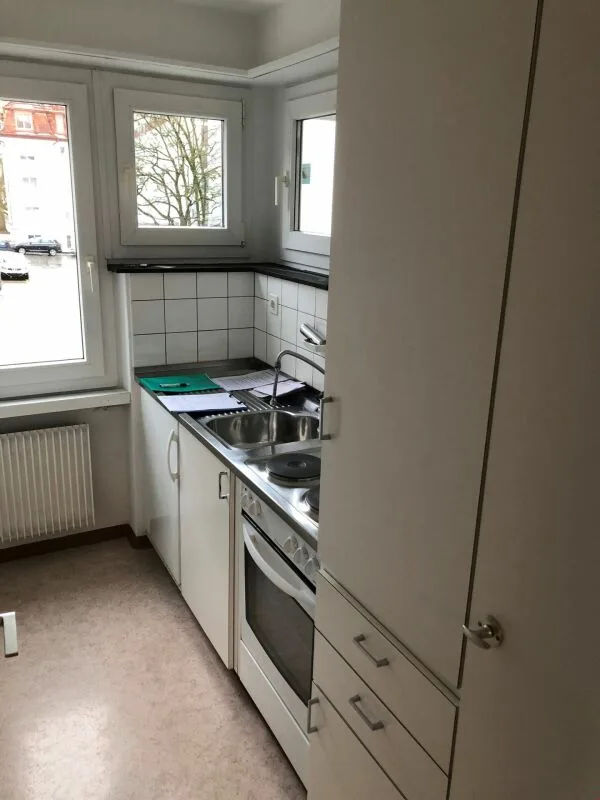 Appartement simple de 3,5 pièces à proximité du centre