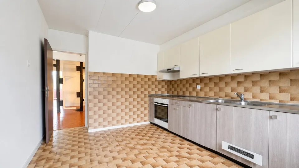 Incantevole appartamento di 5.5 locali a Le Locle, la tua futura casa!