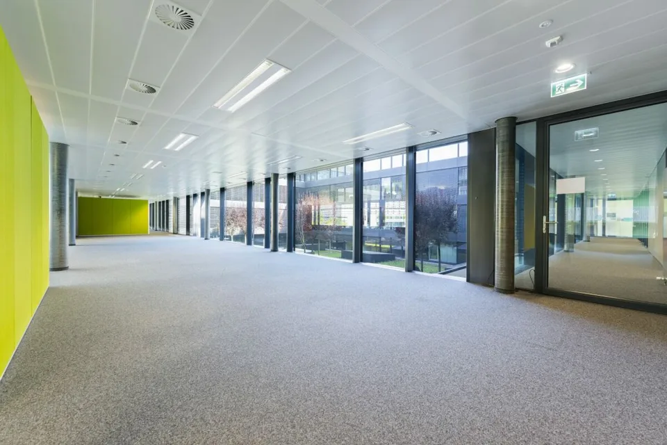 Area amministrativa di 529 m² - grandi, luminosi e modulare spazi per uffici