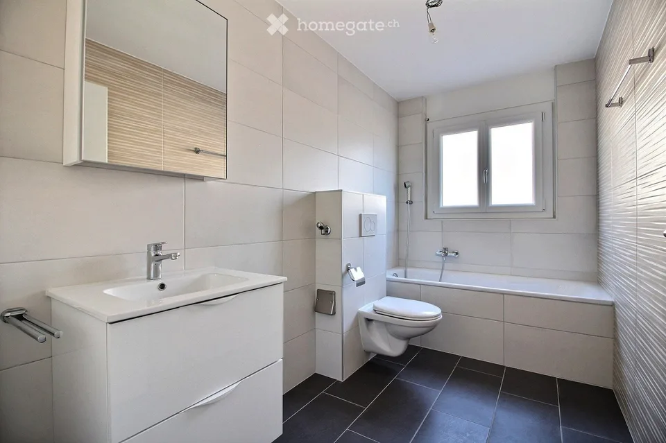 4,5 locali con garage, ascensore e balcone a Grimisuat
