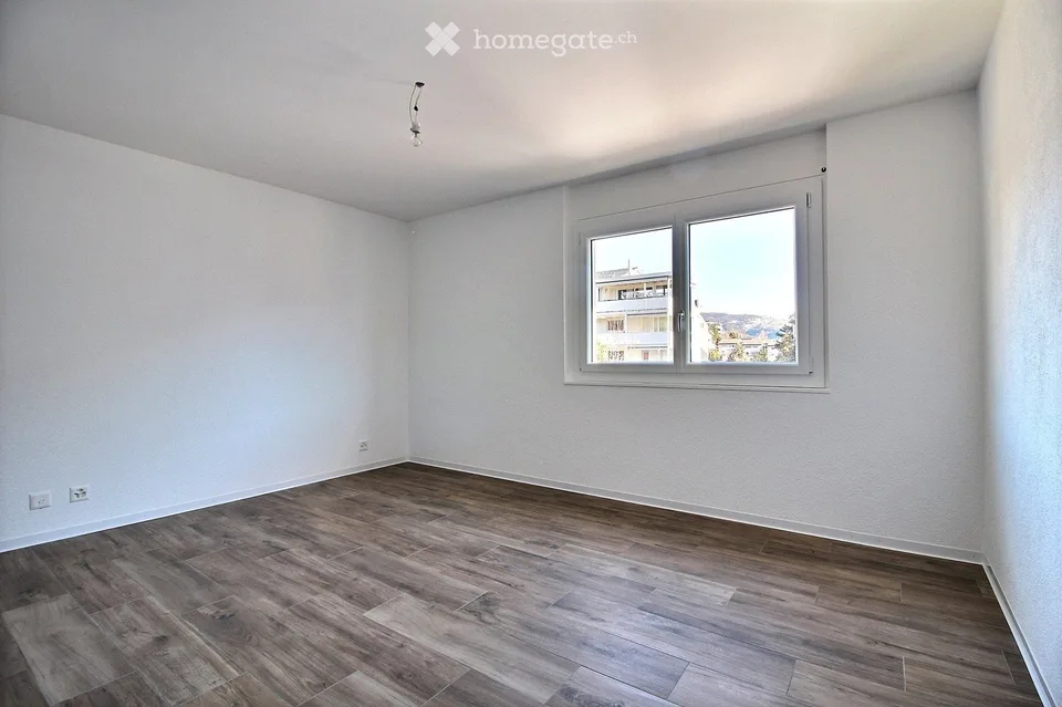 4,5 locali con garage, ascensore e balcone a Grimisuat