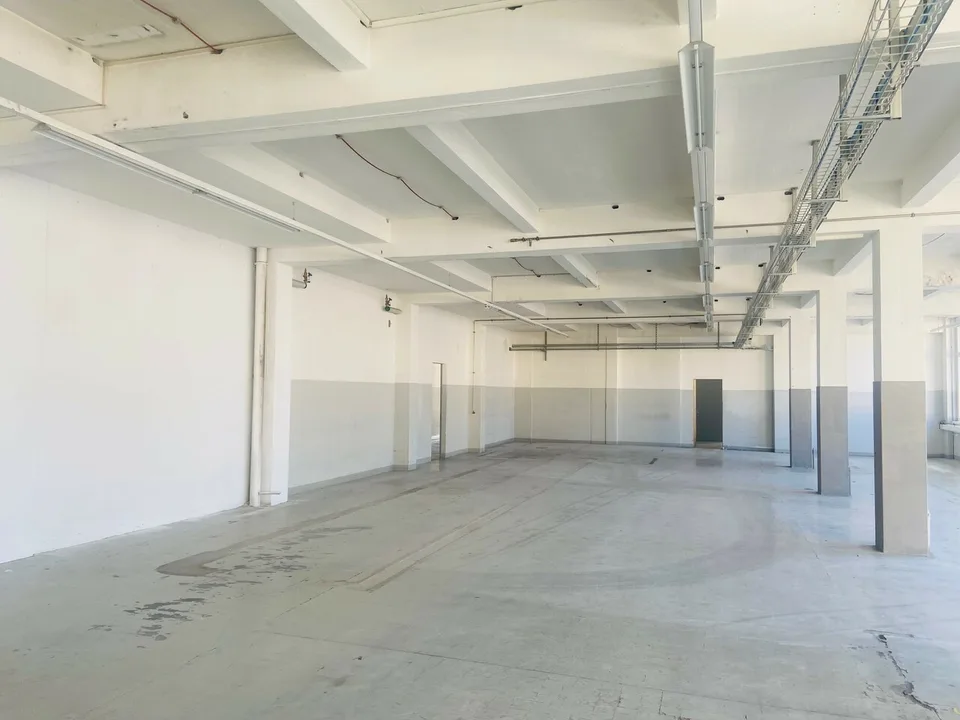 Atelier mixte - 3'596m2 au 3ème étage - gratuité de loyer – photo 6 sur 8