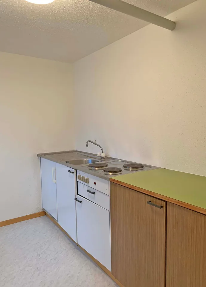 Geräumiges Atelier/Büro in Dietikon
