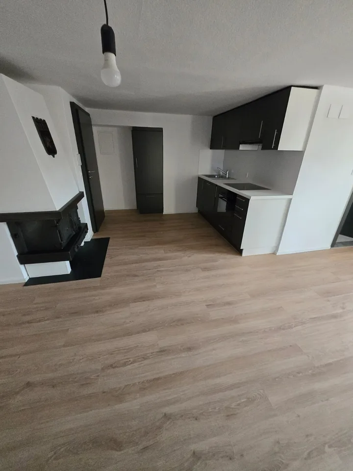 Schönes 2.5-Zimmer-Wohnung renoviert, erste Vermietung in Porrentruy