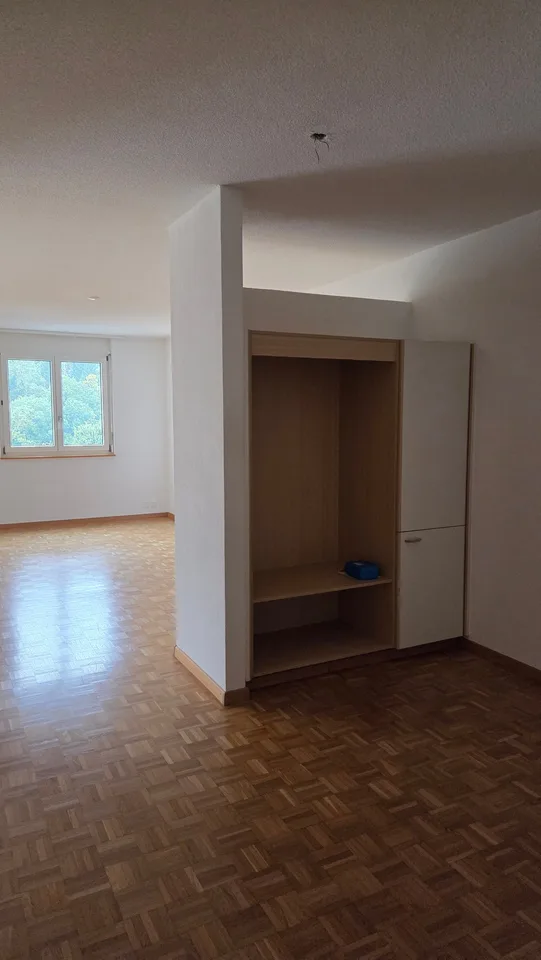 Appartamento situato in un edificio con ascensore. – foto 6 di 14