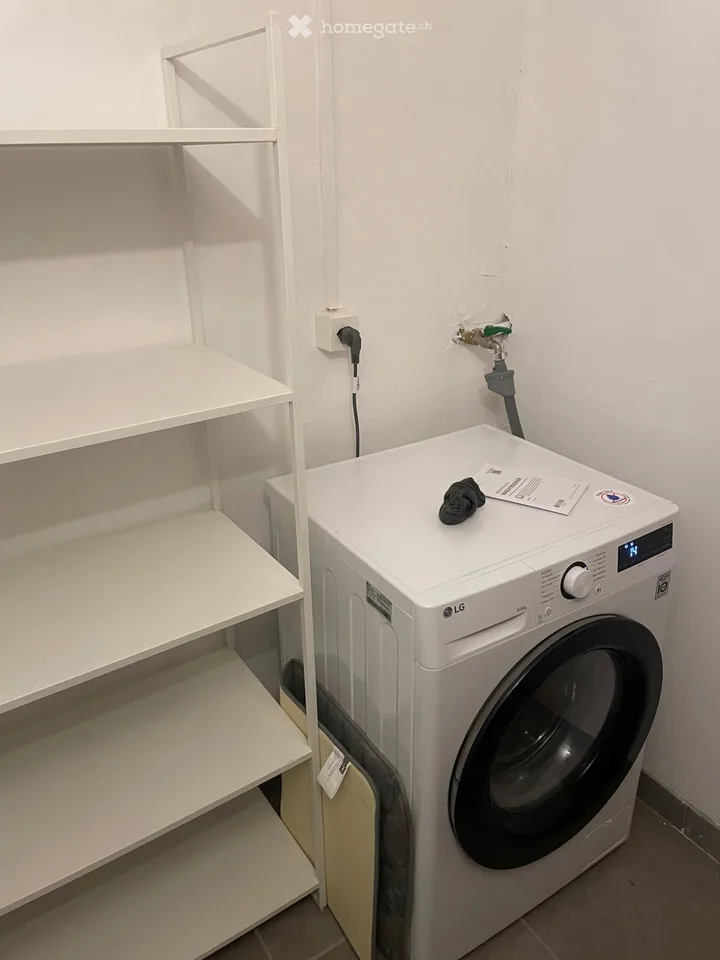 Studio neuf meublé à louer 3 mois