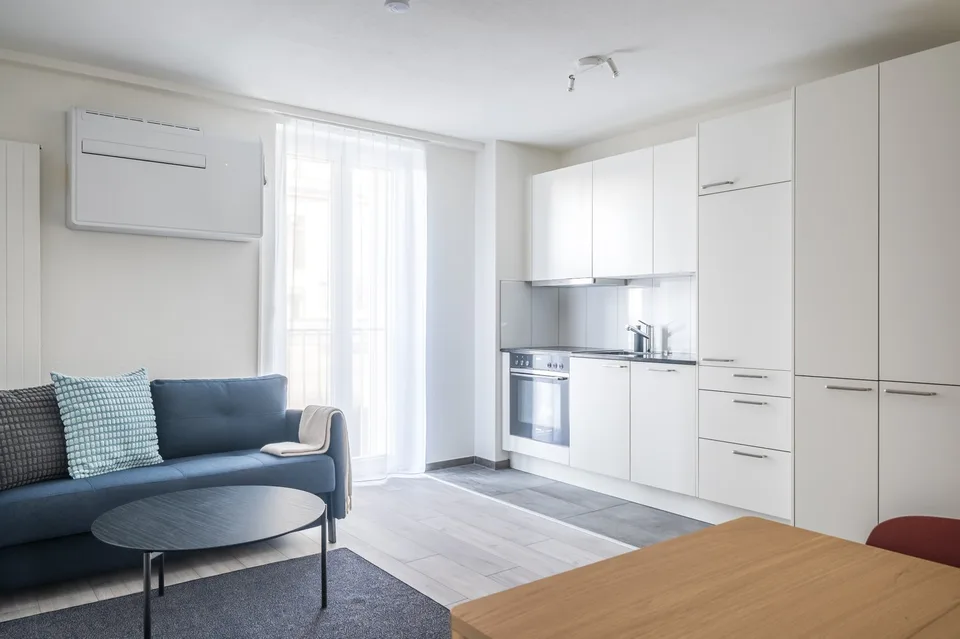 2 minutes à la gare principale - appartement meublé de 3,5 pièces