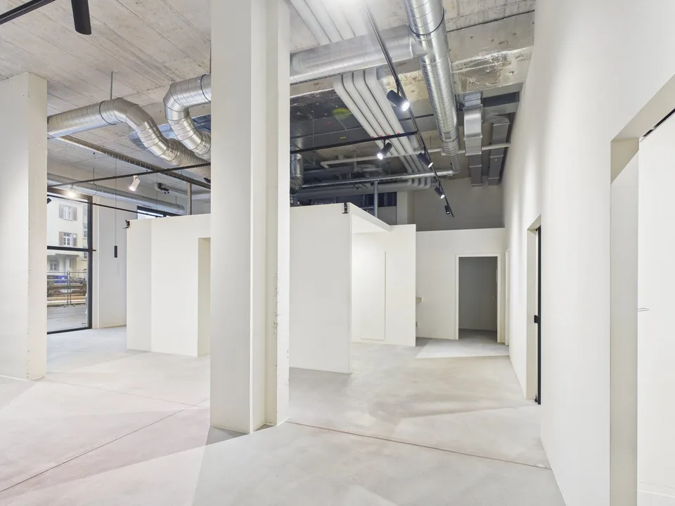 Espace commercial moderne dans un emplacement idéal à Uster