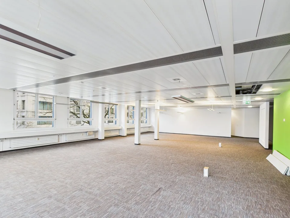 Générosité entièrement développée - espace de bureau à Zürich-Altstetten – photo 20 sur 21