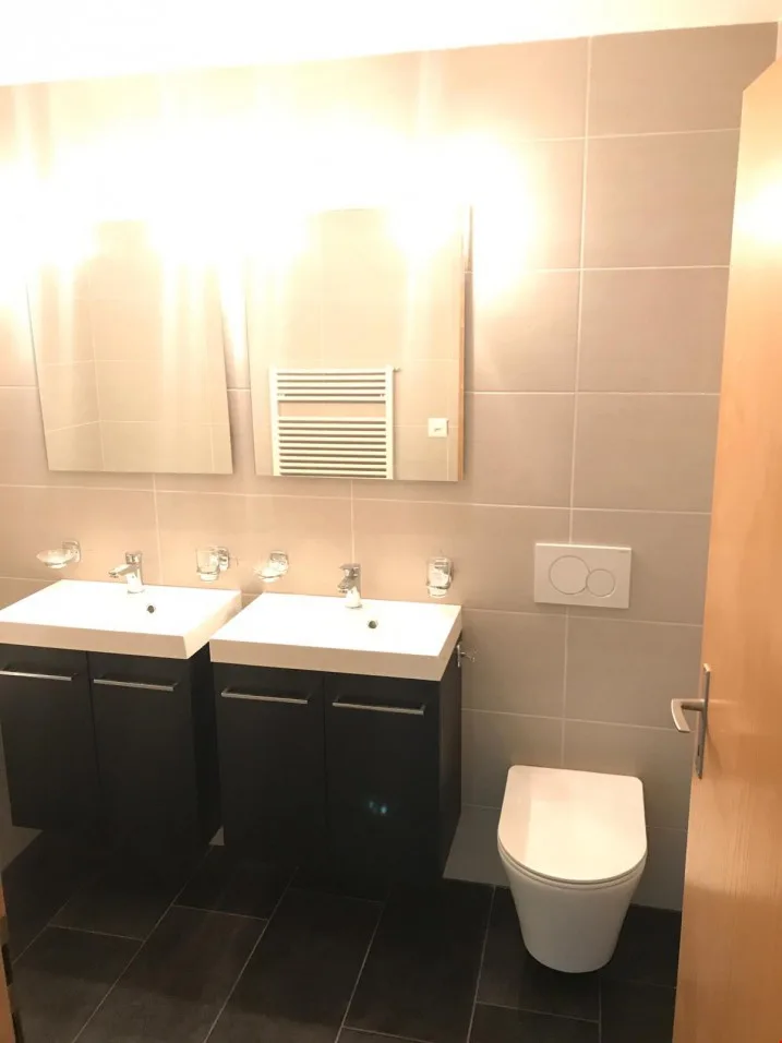Wohnung ideal – Komfort, Licht und perfekte Lage in Tavannes!! – Foto 8 von 8