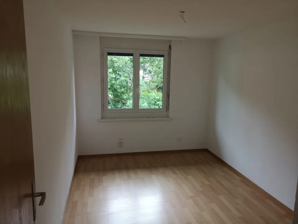 Wohnung ideal – Komfort, Licht und perfekte Lage in Tavannes!!