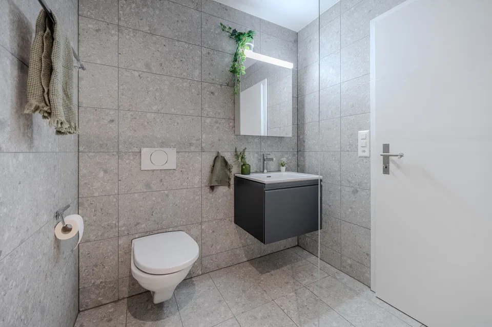 Modern wohnen im Grünen - 4.5-Zimmer-Wohnung im Erdgeschoss