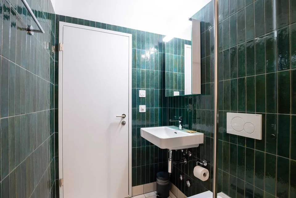 Grosse, moderne und frisch renovierte 3 Zimmer Wohnungen mit Balkon – foto 26 di 26