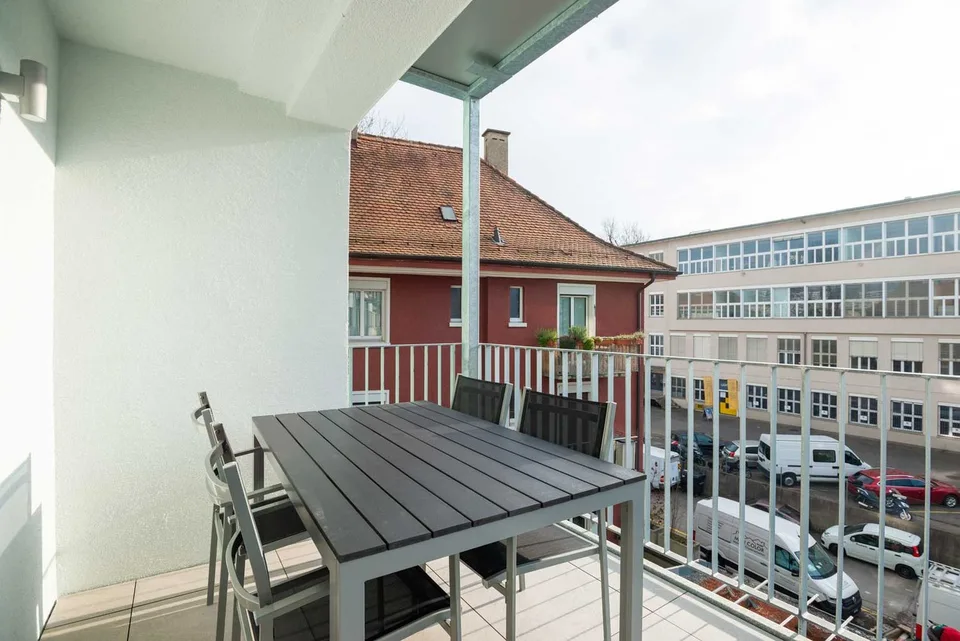 Grosse, moderne und frisch renovierte 3 Zimmer Wohnungen mit Balkon – foto 20 di 26